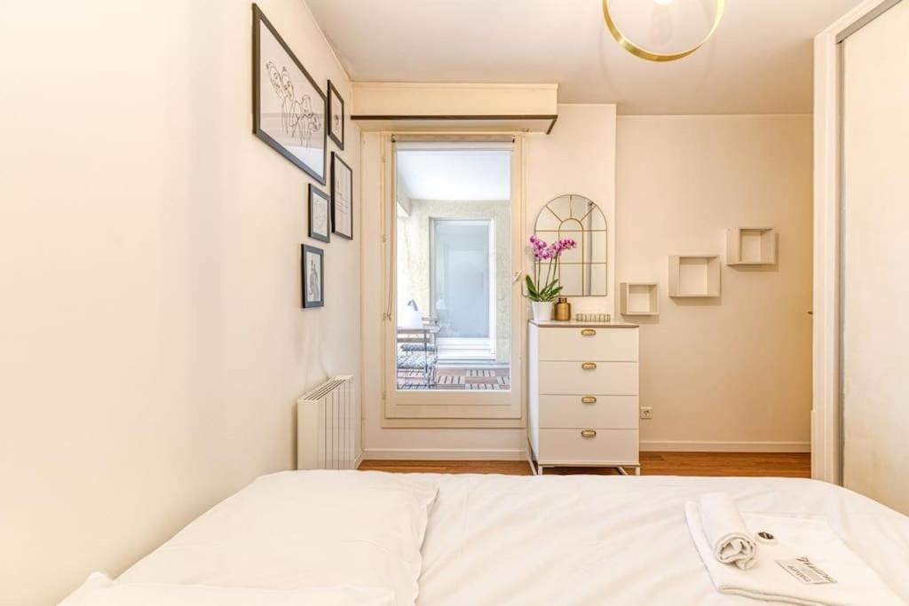 Apartment 50m Gem - 400m Gare: Garage Prive, Terrasse, Wifi