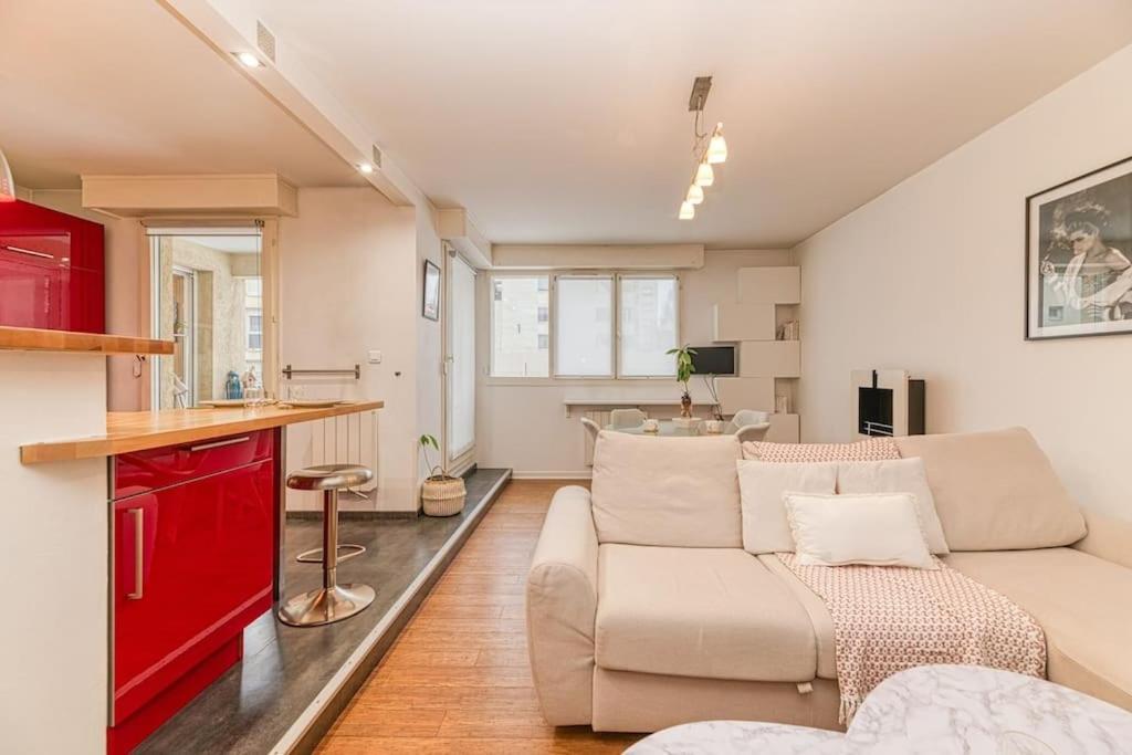 50m Gem - 400m Gare: Garage Prive, Terrasse, Wifi Apartment